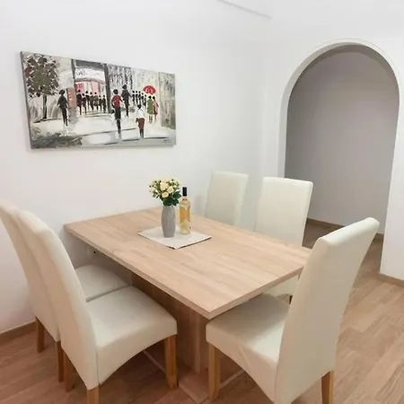 Spacious Flat 10Min From Subway Stations Ateny Zewnętrze zdjęcie