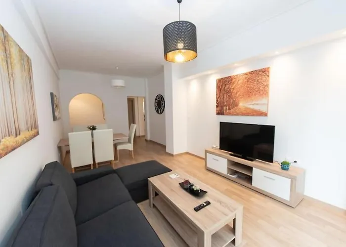 Spacious Flat 10Min From Subway Stations