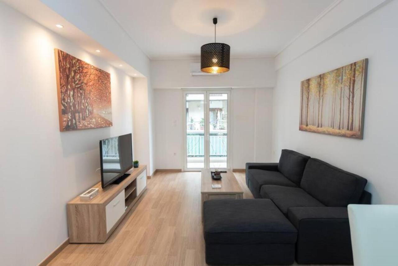 Apartment Spacious Flat 10min From Subway Stations Athens