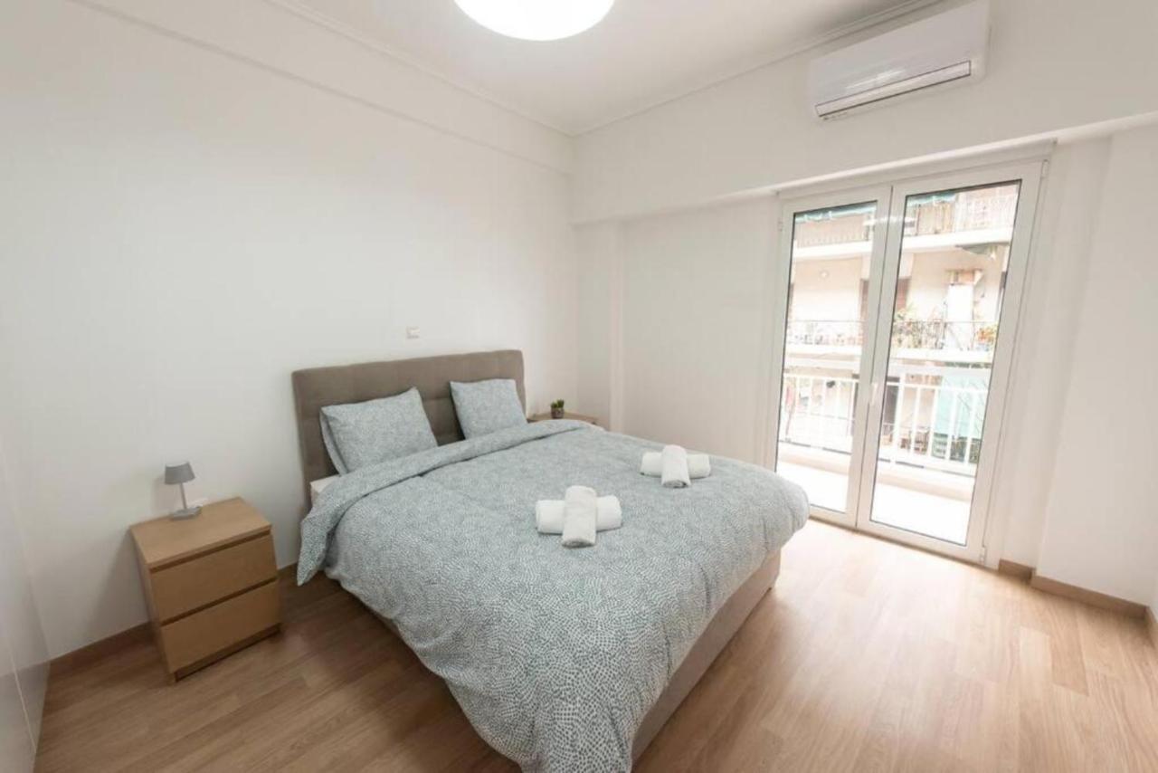 Apartment Spacious Flat 10min From Subway Stations Athens