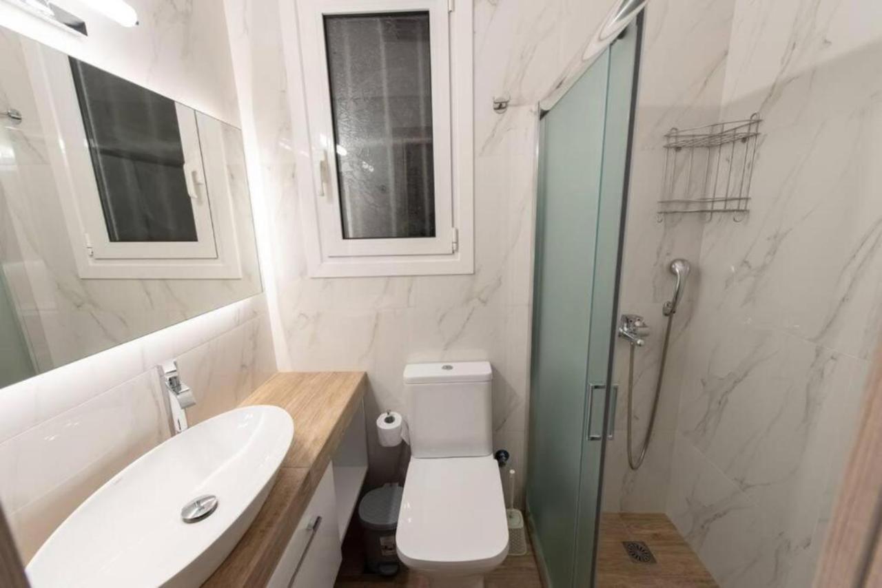 Spacious Flat 10min From Subway Stations *